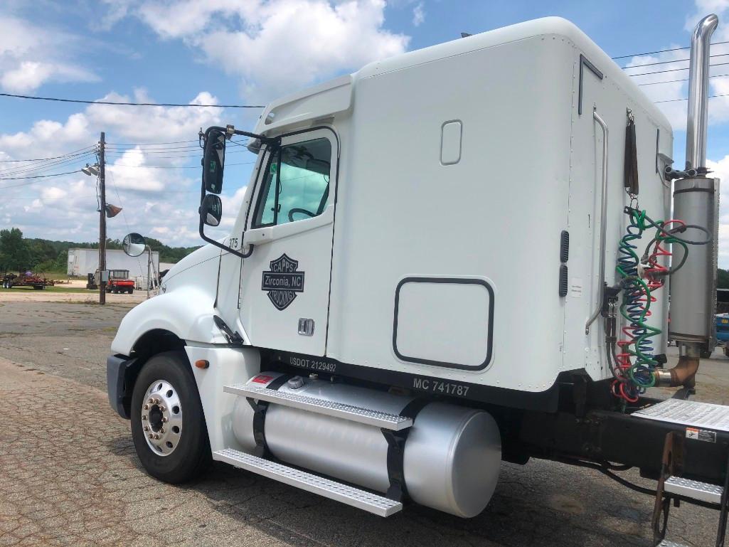 2006 FREIGHTLINER COLUMBIA ROAD TRACTOR (T/A, 14L DETROIT 60 DIESEL, MILES READ-894642,