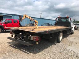 2011 FORD F750 ROLLBACK (7SPD, CUMMINS DIESEL, AIR BRAKES, 8.5' X 22' WOOD DECK BED, MILES