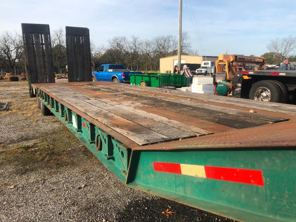 1989 FREUHAUF SLANT DECK LOWBOY TRAILER