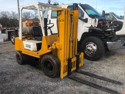 TCM FG25N2 FORKLIFT