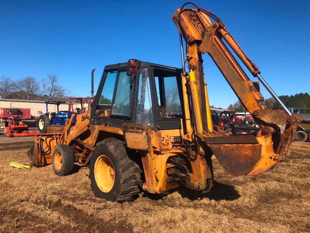 CASE 580 BACKHOE W/EXTEND-A-HOE & 4N1 BUCKET