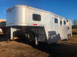 1997 HART ALUMINUM 3 HORSE DELUXE SLANT GN TRAILER