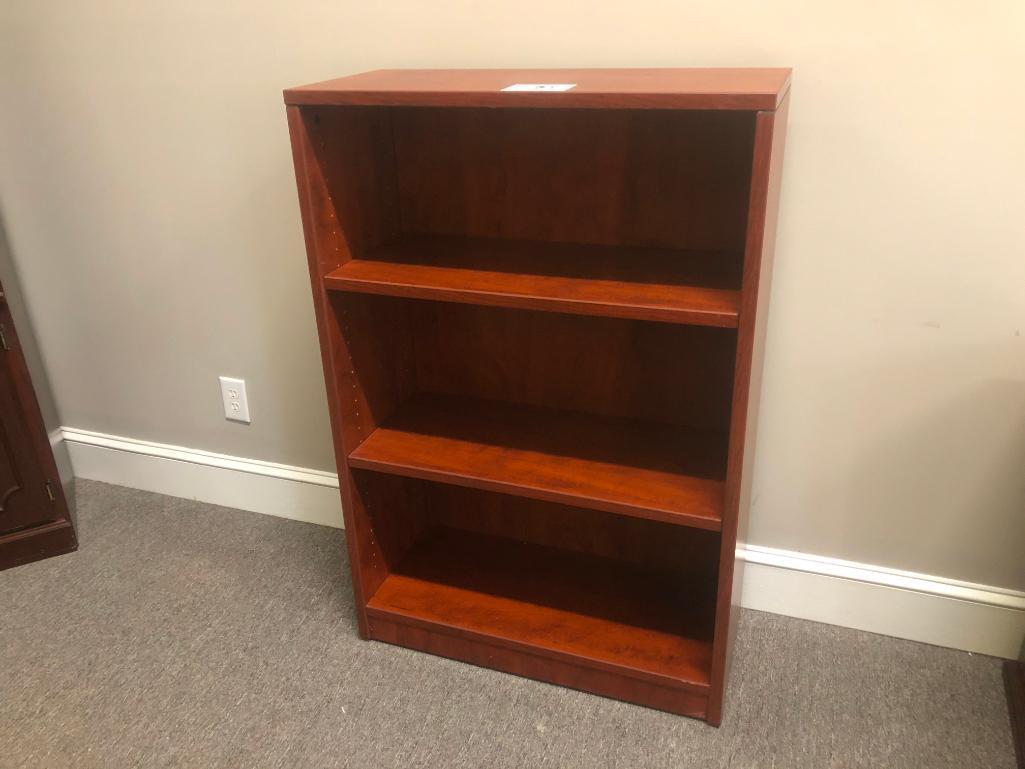 3 SHELF BOOKCASE (32"WX47"HX14"D, MAHOGANY FINISH