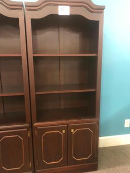 (1) THREE SHELF BOOKCASE W/BOTTOM CABINET