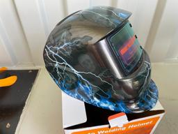 WELDING HELMET AUTO DARKENING