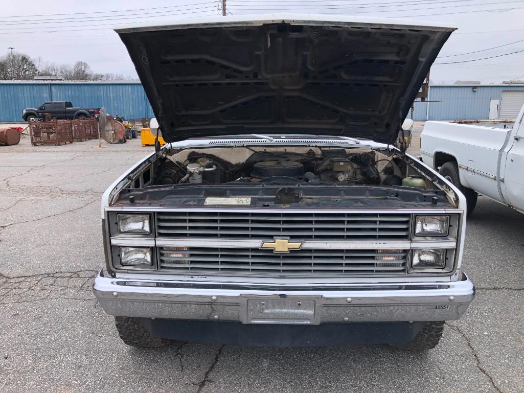 1984 CHEVROLET SCOTTSDALE 10 PICKUP