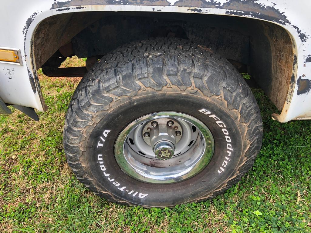 1984 CHEVROLET SCOTTSDALE 10 PICKUP