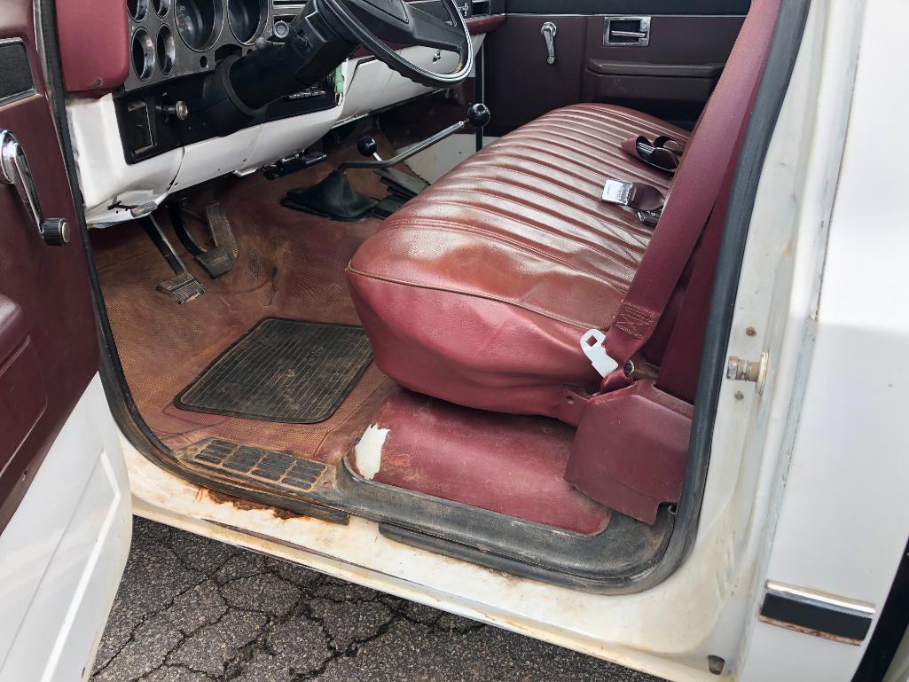 1984 CHEVROLET SCOTTSDALE 10 PICKUP