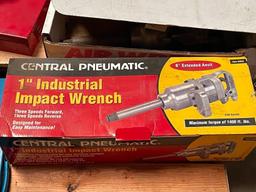 1" CENTRAL PNEUMATIC IMPACT WRENCH