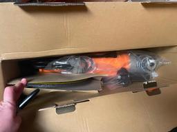 CHICAGO 9" ANGLE GRINDER