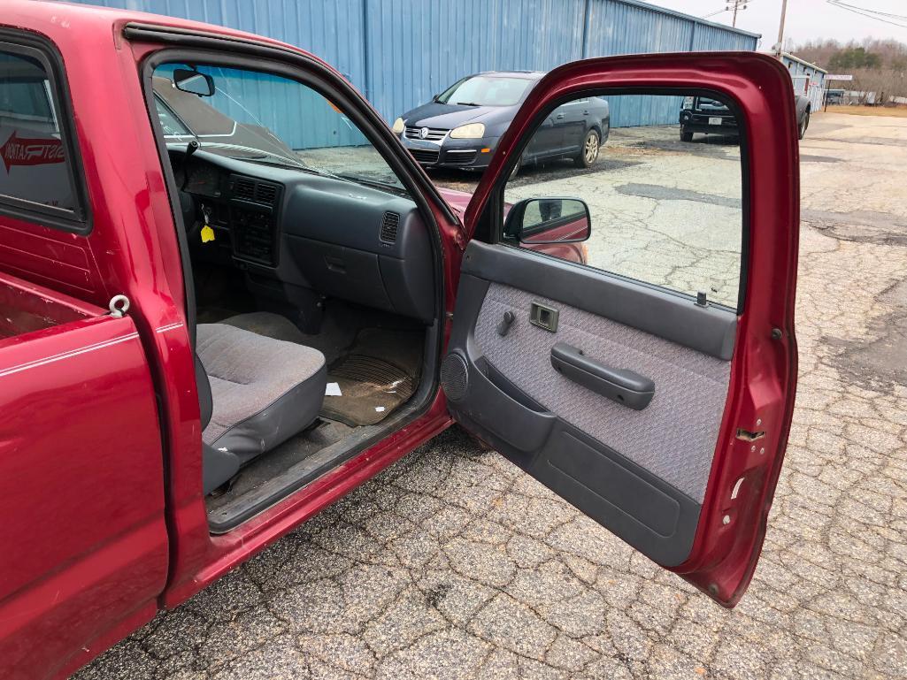 1997 TOYOTA PICKUP TRUCK **SALVAGE-REBUILT**