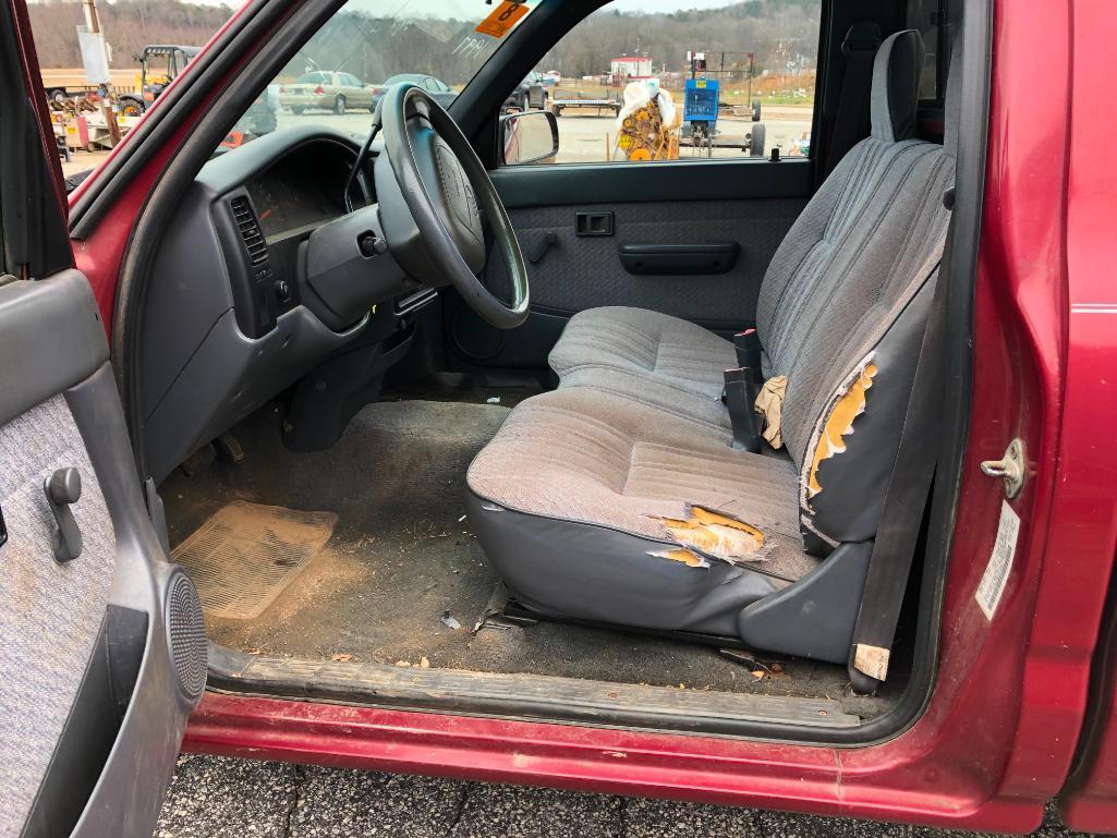 1997 TOYOTA PICKUP TRUCK **SALVAGE-REBUILT**