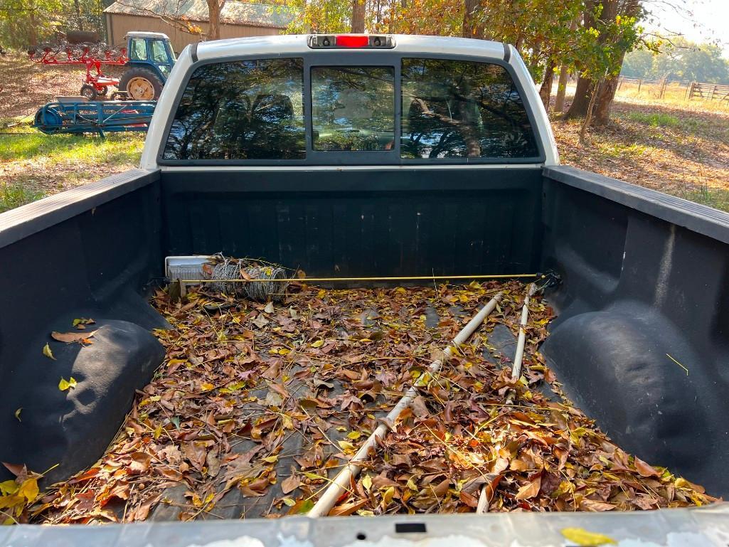 2005 FORD F-150 LARIAT PICKUP