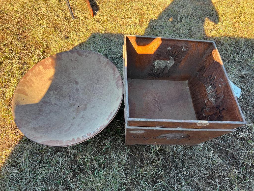 (2) FIRE PITS & (3) METAL BOWLS