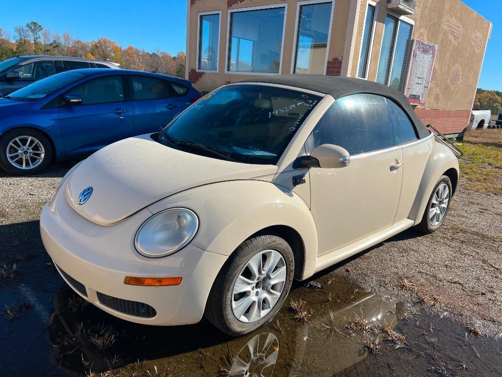 2008 VOLKSWAGON BEETLE CONVERTIBLE