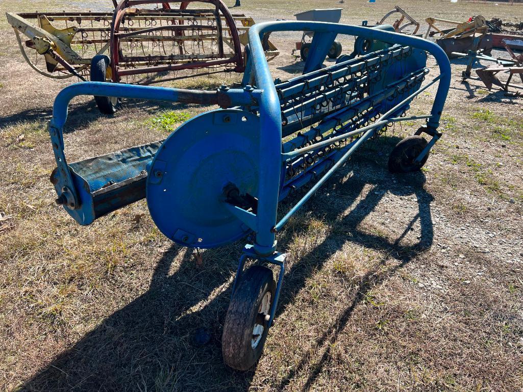 FORD 503 HAY RAKE(ESTATE OF TOM LUMLEY)