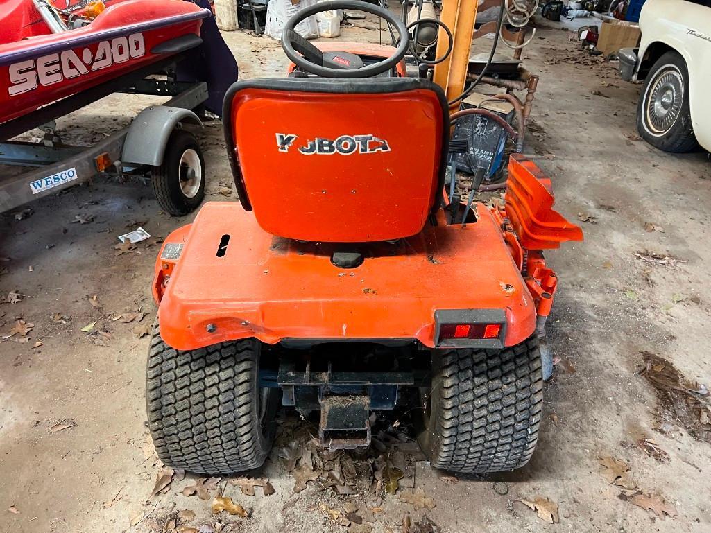 KUBOTA G1800 RIDING MOWER **SELLING ABSOLUTE**