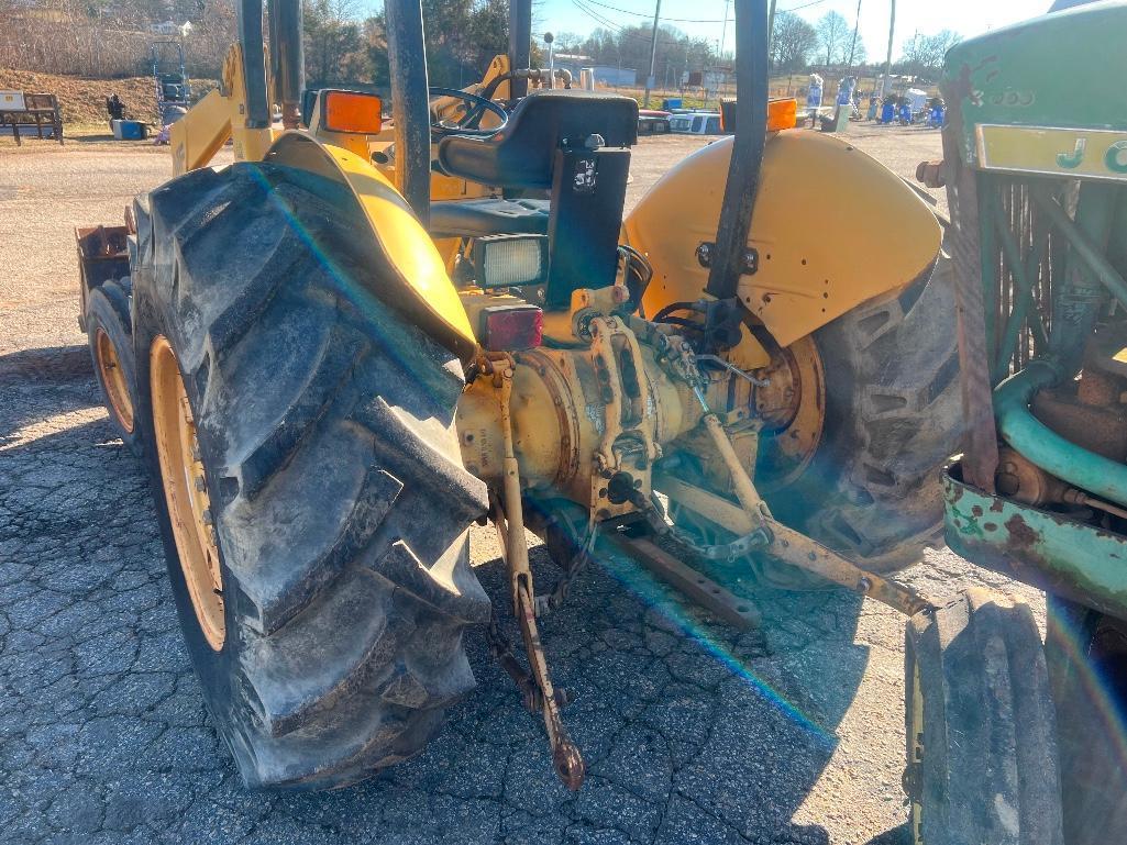 MASSEY FERGUSON 20F LOADER