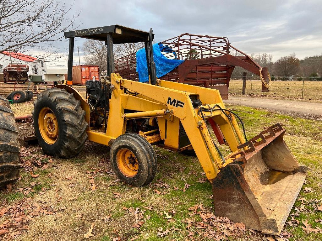 MASSEY FERGUSON 20F LOADER