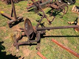 ALLIS- CHALMERS G PLOWS