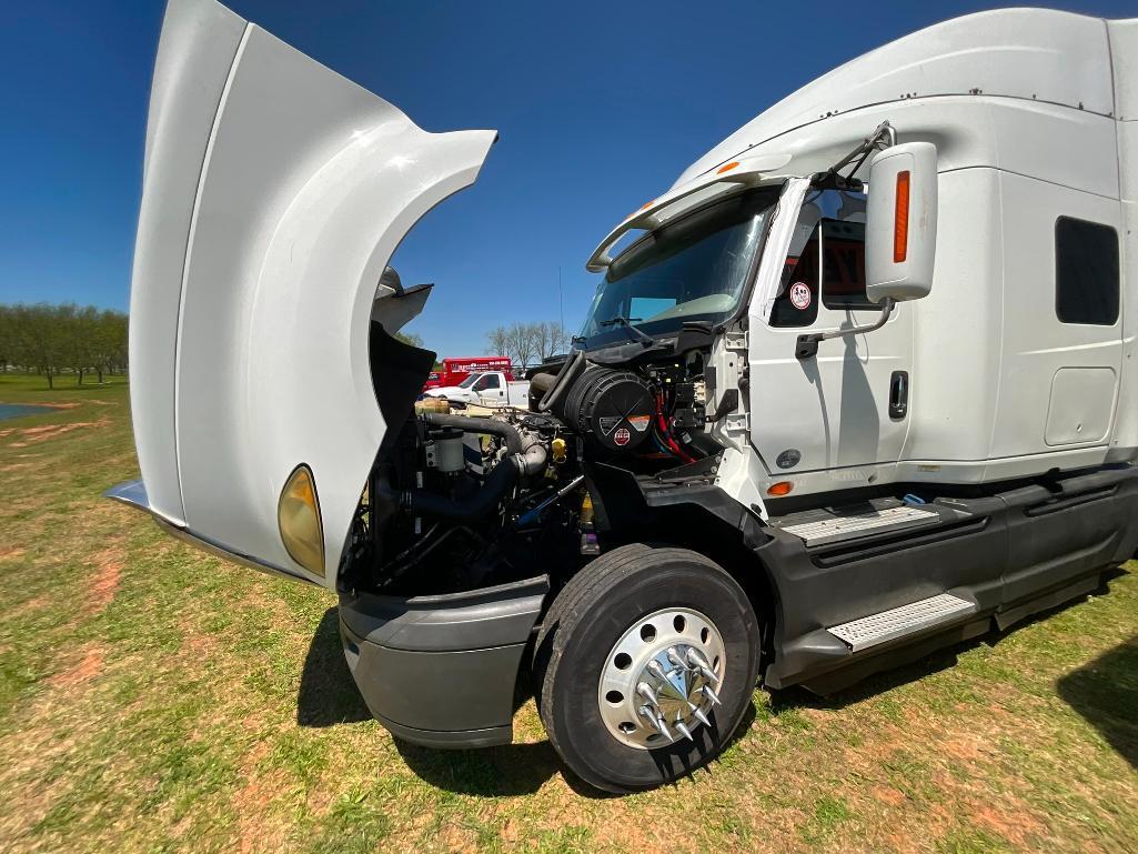 2016 INTERNATIONAL PROSTAR W/SLEEPER (MILES