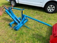 SCISSOR LIFT BALE SPEAR 3PT