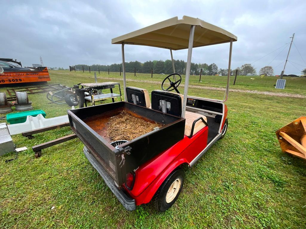 1987 CLUB CAR DS ELECTRIC GOLF CART **INOP**