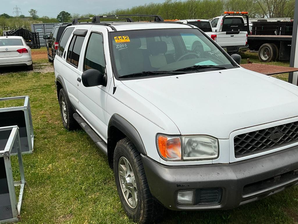 2000 NISSAN PATHFINDER (AT, 3.3L, MILES