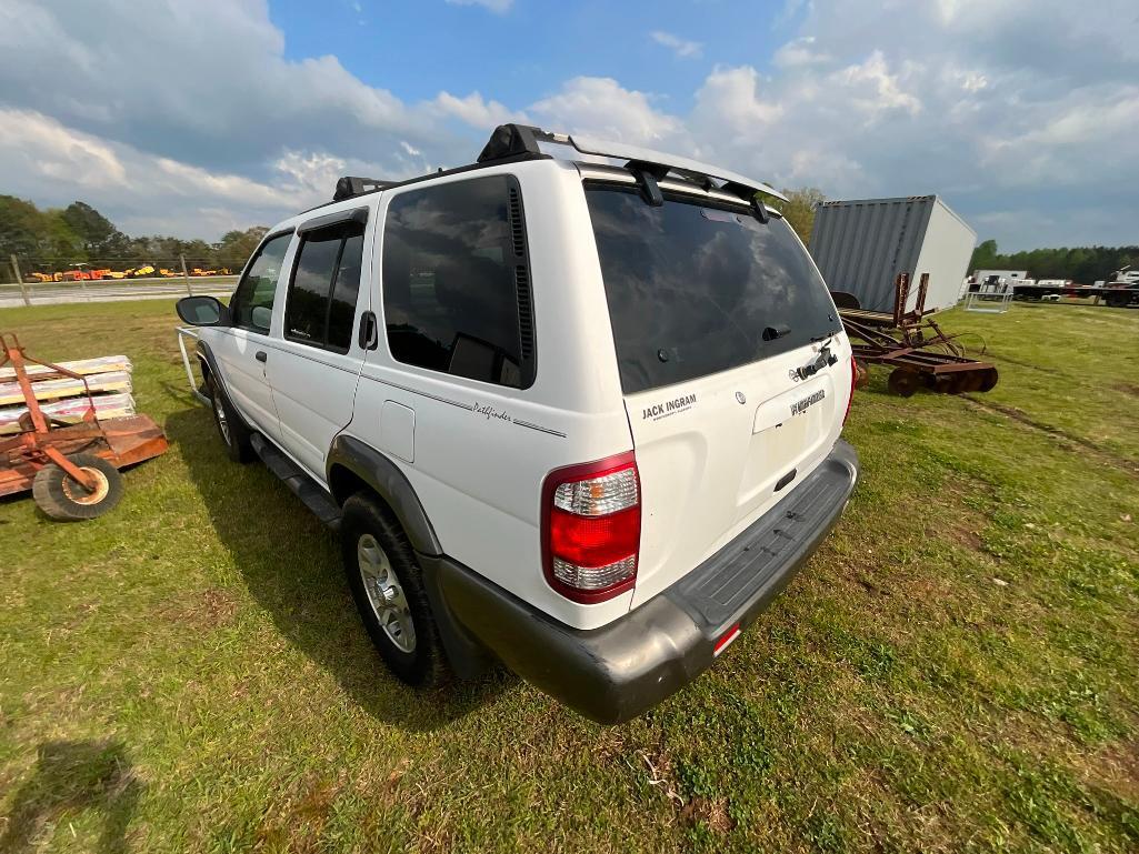 2000 NISSAN PATHFINDER (AT, 3.3L, MILES