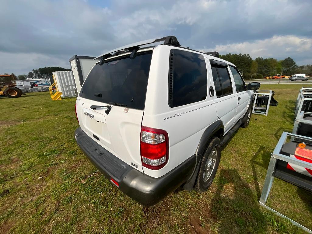 2000 NISSAN PATHFINDER (AT, 3.3L, MILES