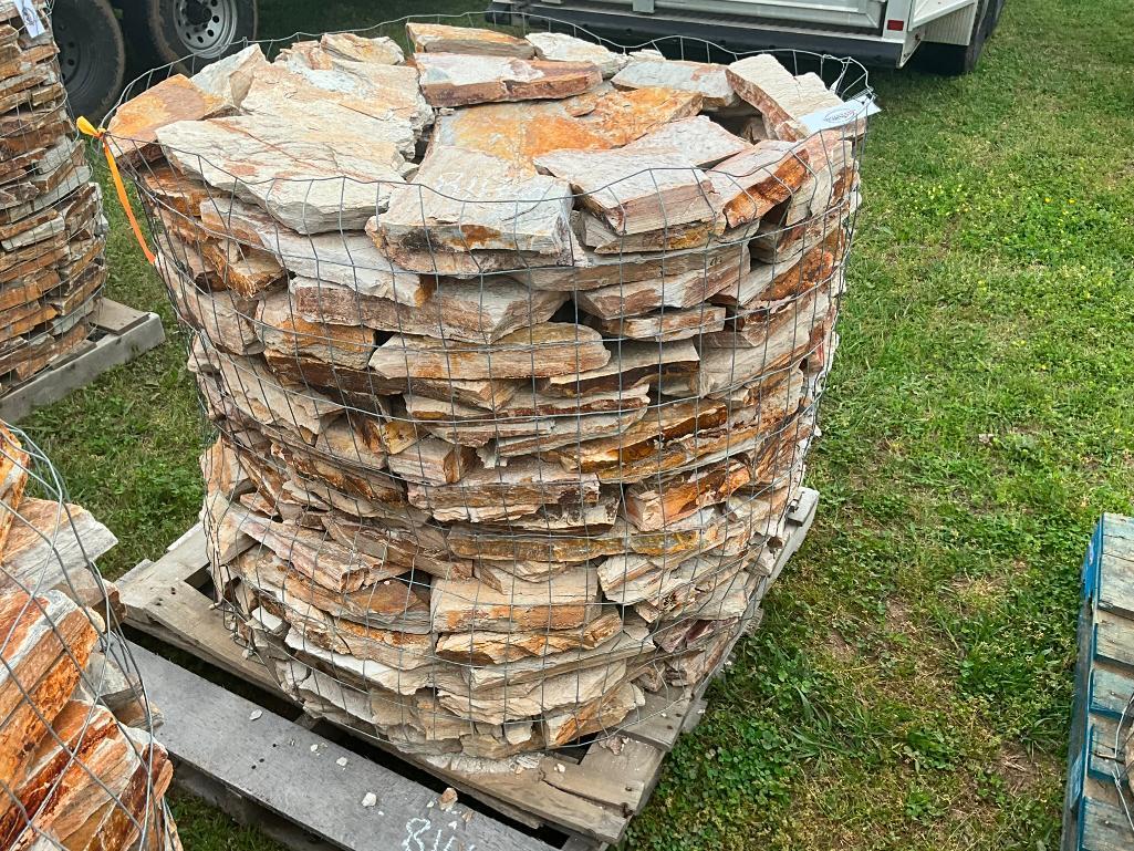 PALLET-THIN VENEER FLAGSTONE LANDSCAPE ROCKS