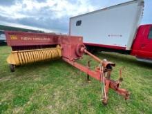 NEW HOLLAND 565 SQUARE HAY BALER (SN-904987)