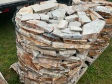 PALLET-THIN VENEER FLAGSTONE LANDSCAPE ROCKS