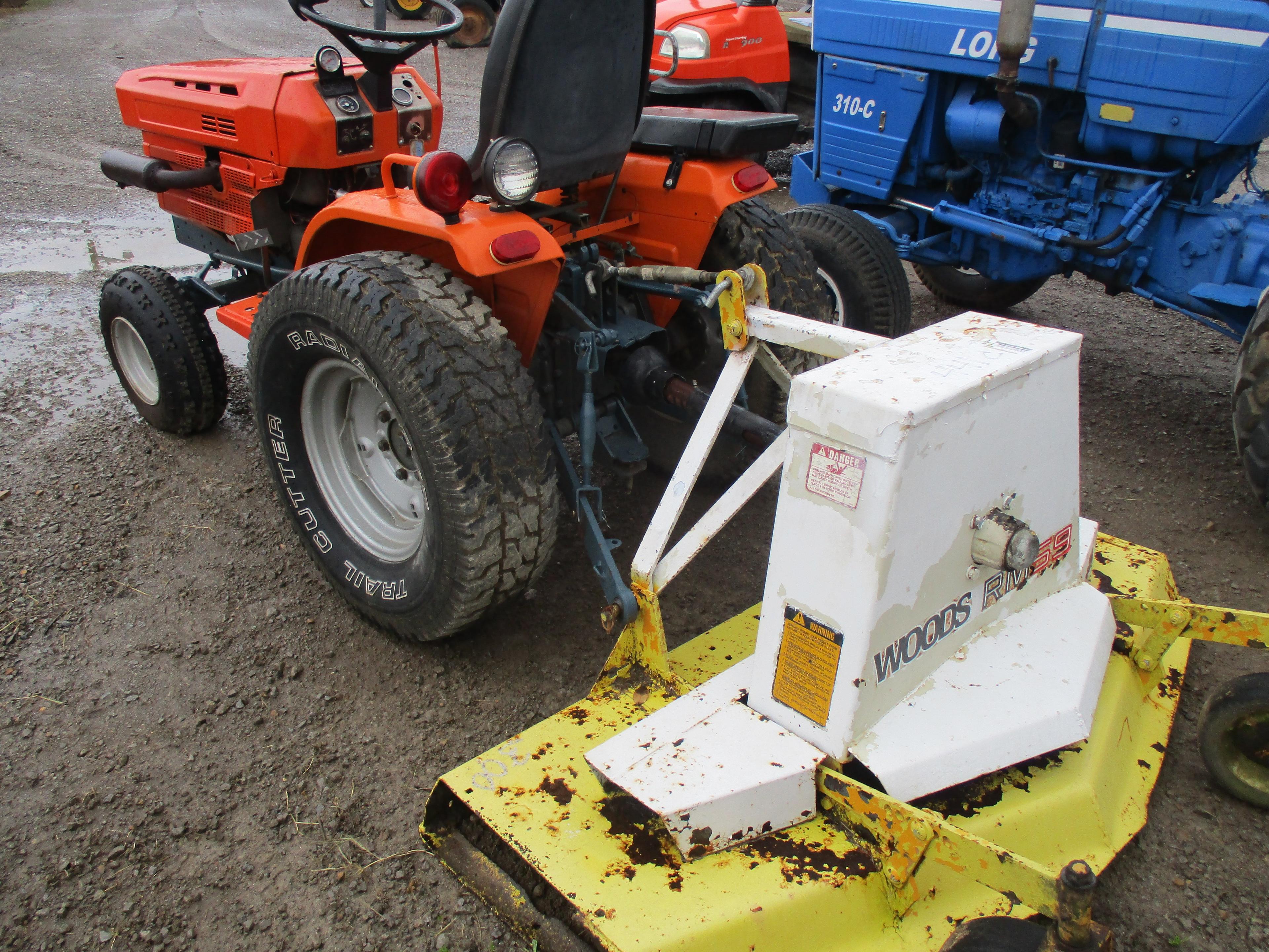 Kubota B62 Farm Tractor