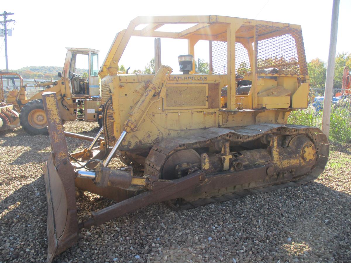 Caterpillar D6C Dozer