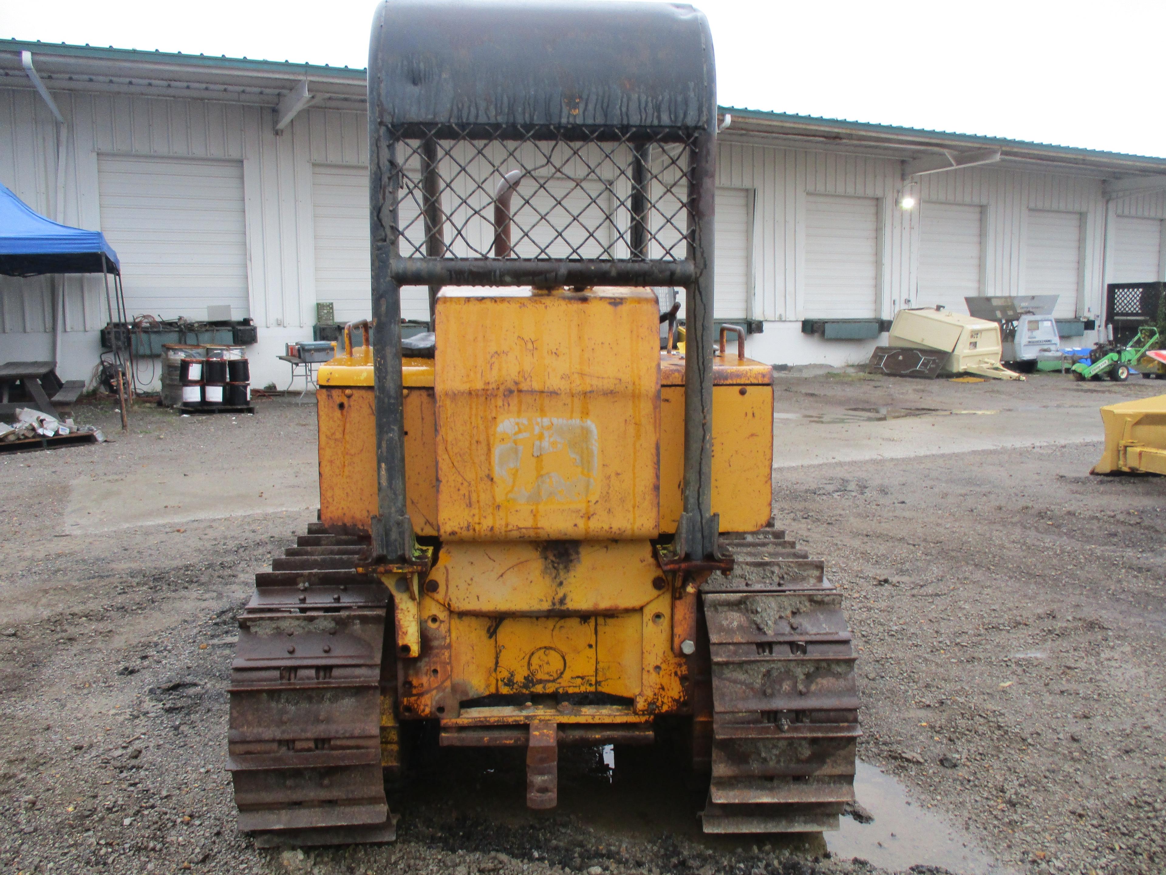 Deere 450C Dozer