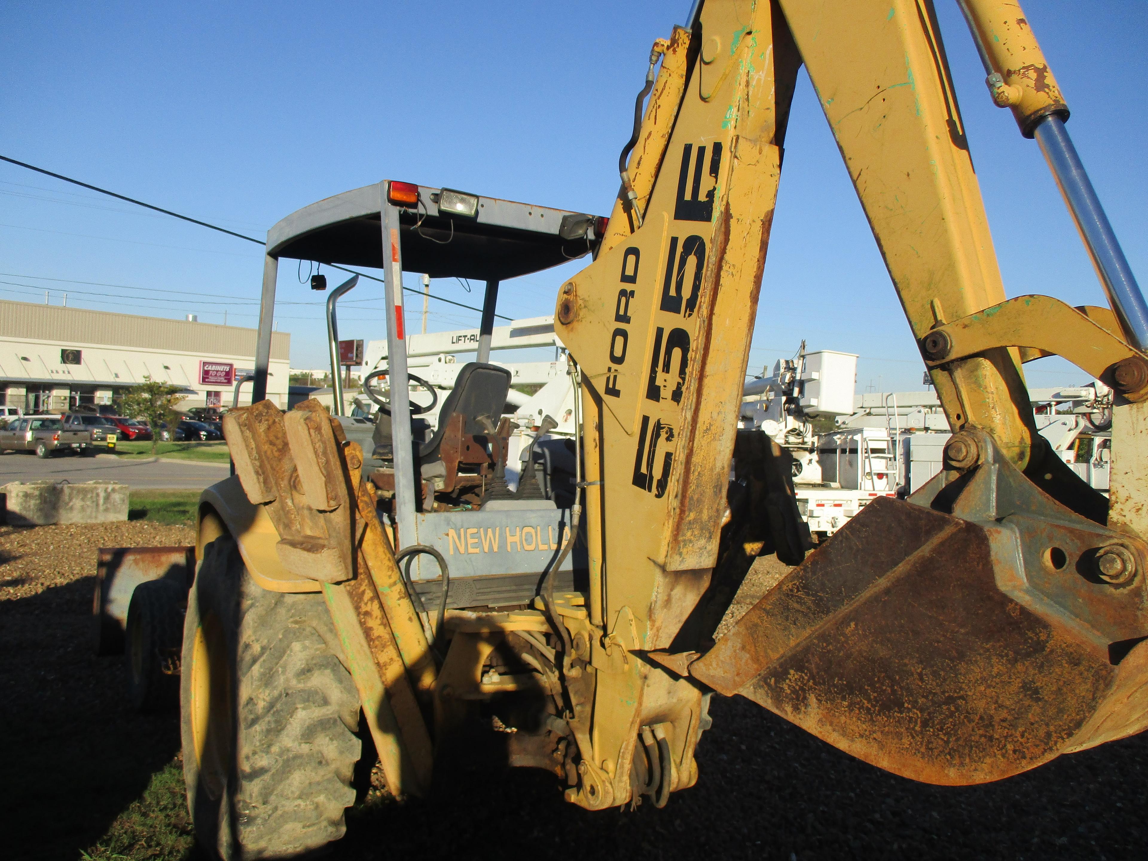 New Holland 555E Loader Backhoe