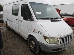 2002 Freightliner Sprinter Van