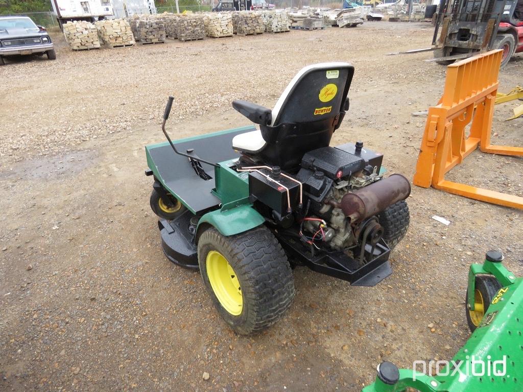 Zero-Turn Mower