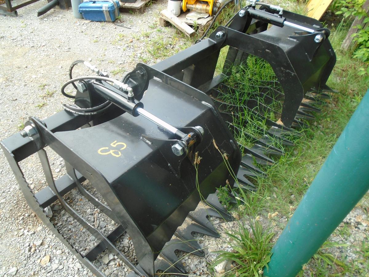 Brush Grapple Attachment