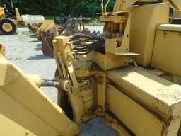 John Deere 450 Crawler Loader