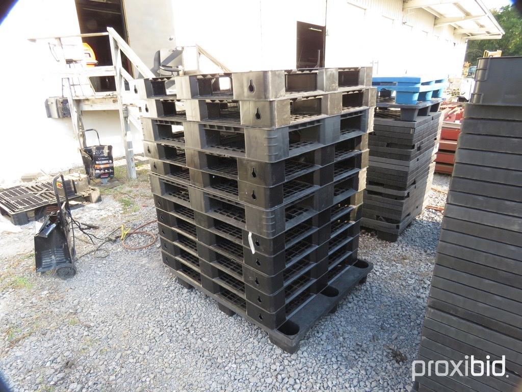 Plastic Pallets