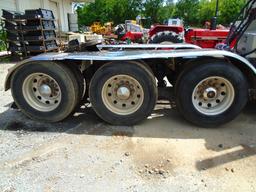 2002 Freightliner FLD120 Classic Road Tractor