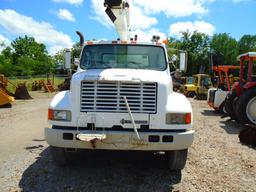 2001 International 4900 Bucket Truck