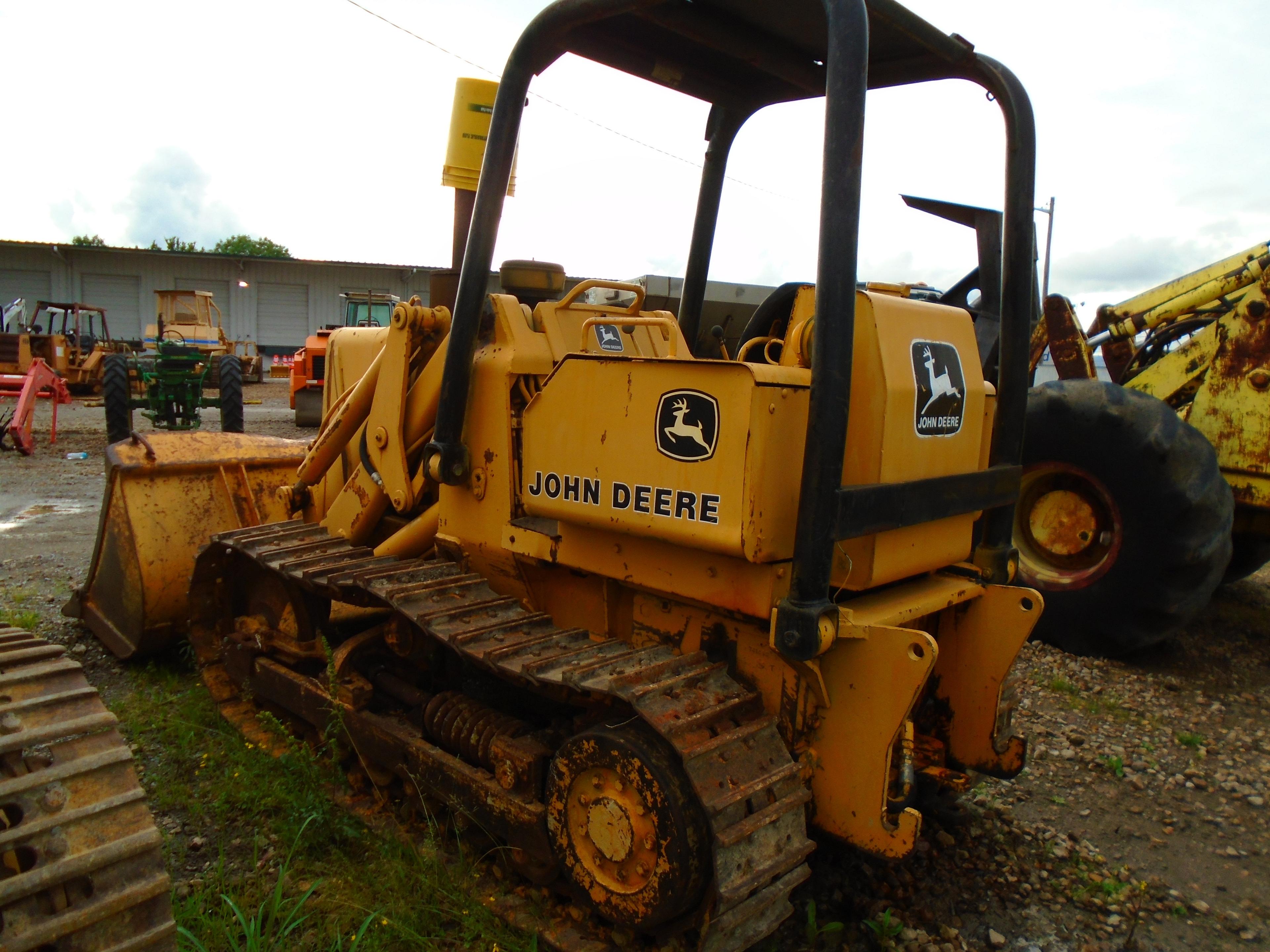 John Deere 550  Crawler Loader