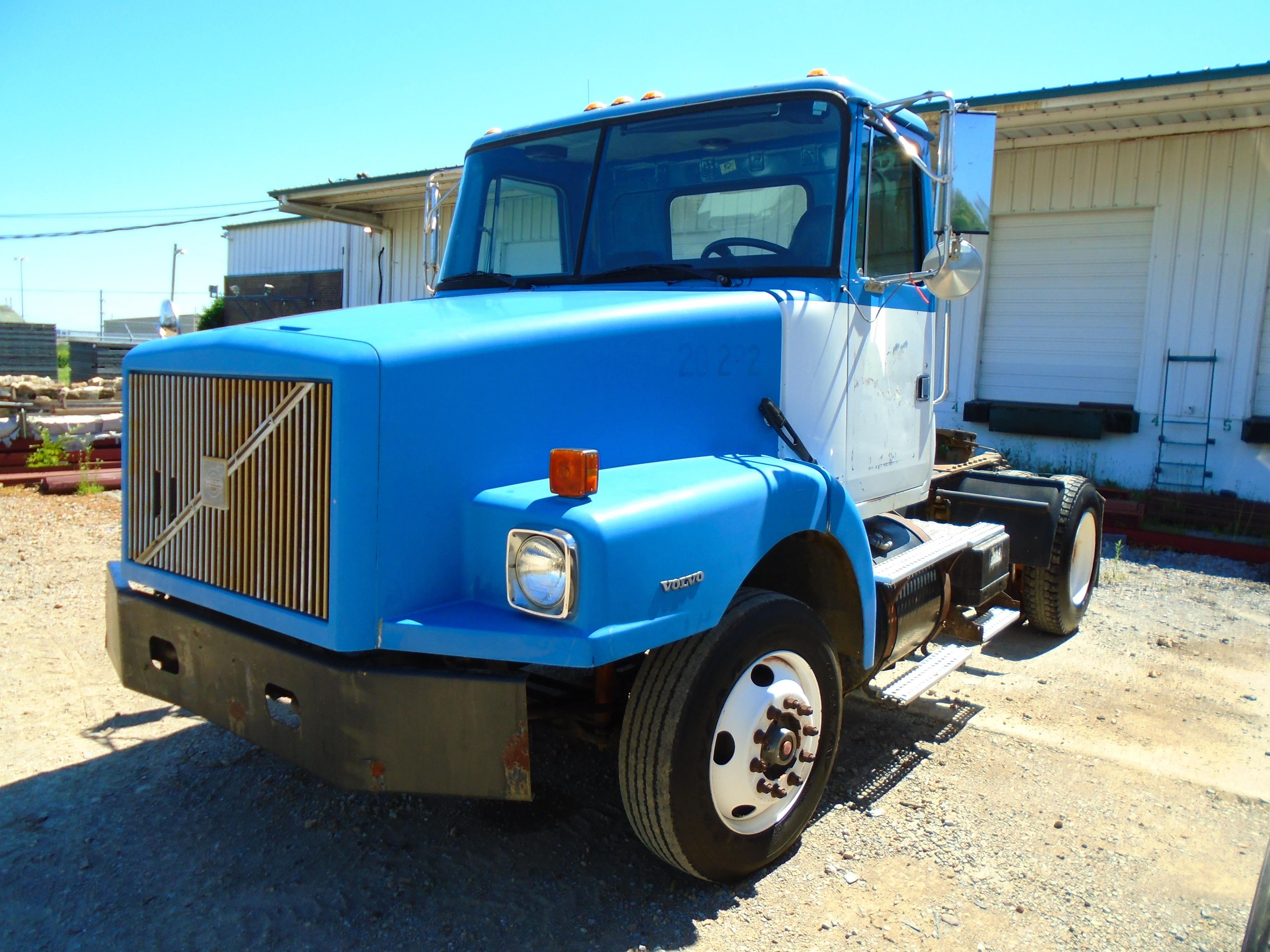 Volvo Road Tractor