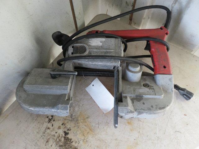 MILWAUKEE 120V PORTABLE BAND SAW