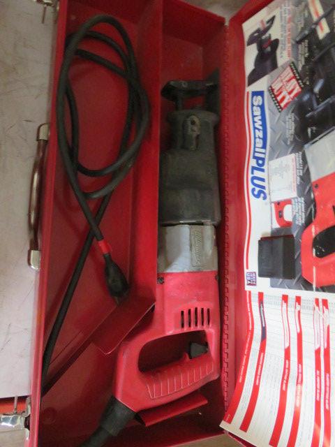 MILWAUKEE 120V SUPER SAWZALL RECIPROCATING SAW