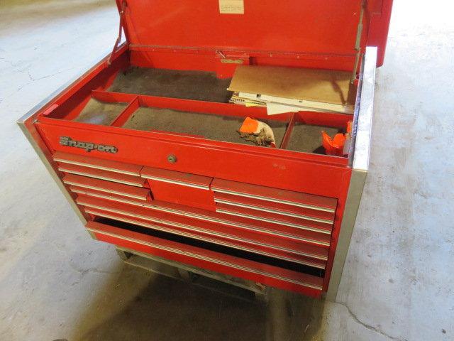 SNAP ON 11 DRAWER TOOL CHEST