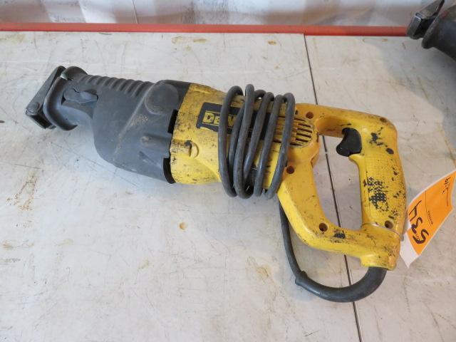 DEWALT 120V RECIPROCATING SAW